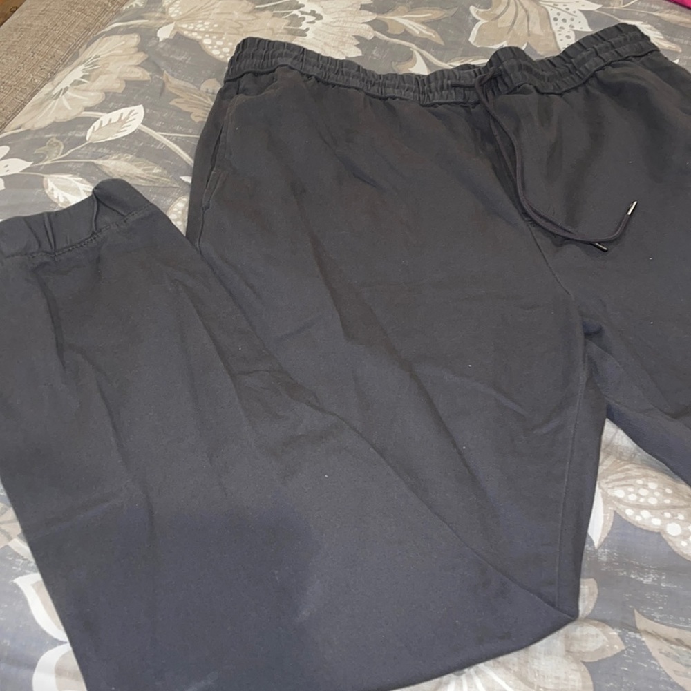 Men’s joggers